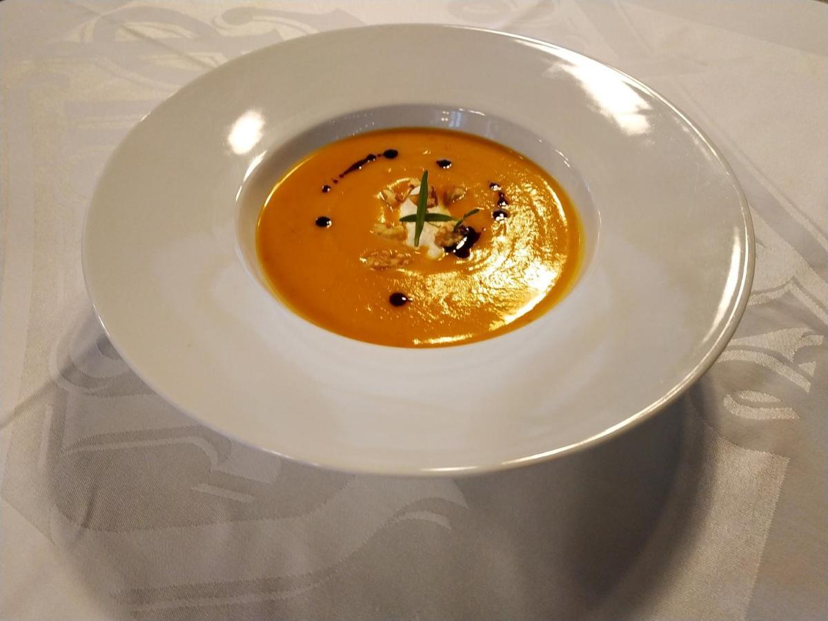 Hotel U Lipy Hřensko Kültér fotó