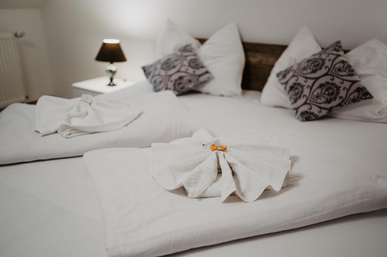 Hotel U Lipy Hřensko Kültér fotó