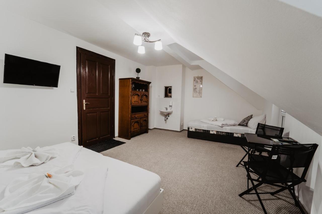 Hotel U Lipy Hřensko Kültér fotó